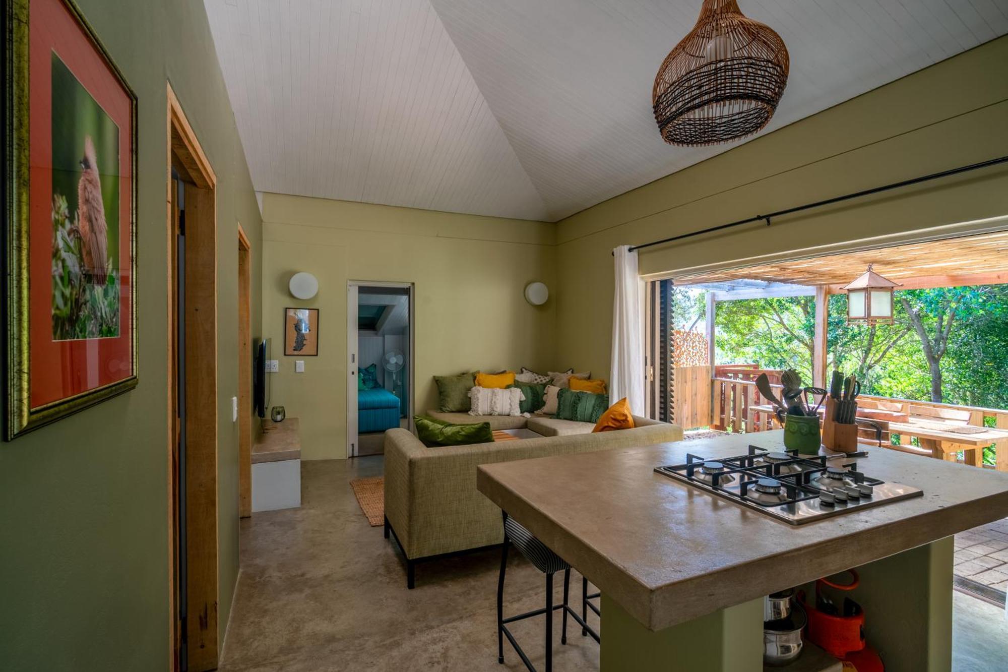 Treebia Self-Catering - Loadshedding Free Apartment Плетенбърг Бей Екстериор снимка